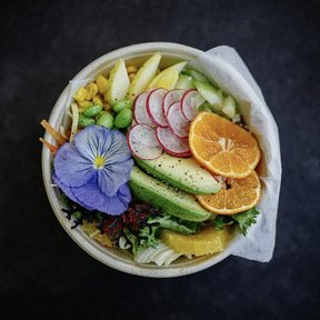 Crispy chickpea and lemon herb grain bowl